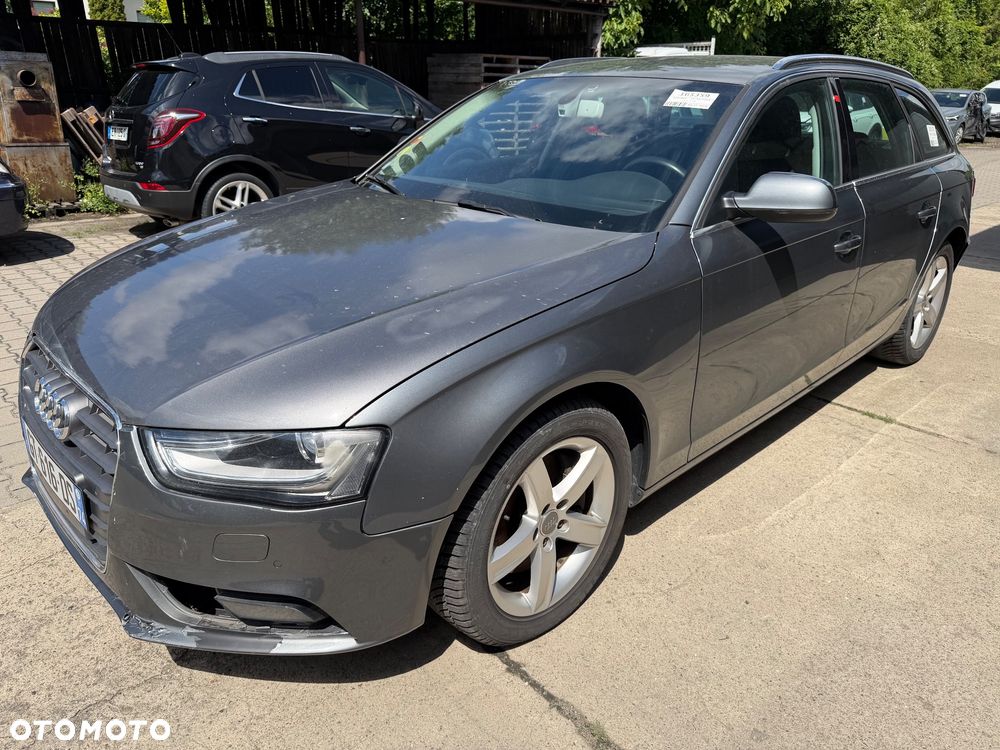 Audi A4 Avant - 27