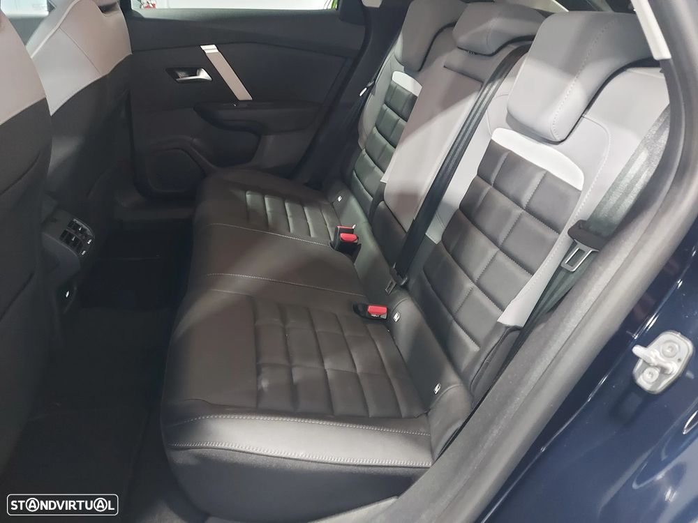 Citroën C4 X 1.2 PureTech Max EAT8 - 11