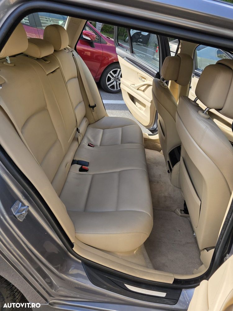 BMW Seria 5 520d Aut. Modern Line - 20