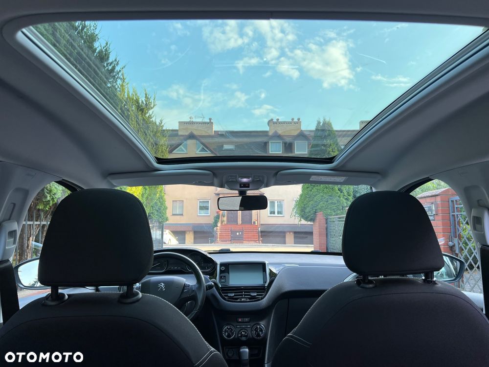 Peugeot 2008 PureTech 110 Stop&Start Urban Move - 22