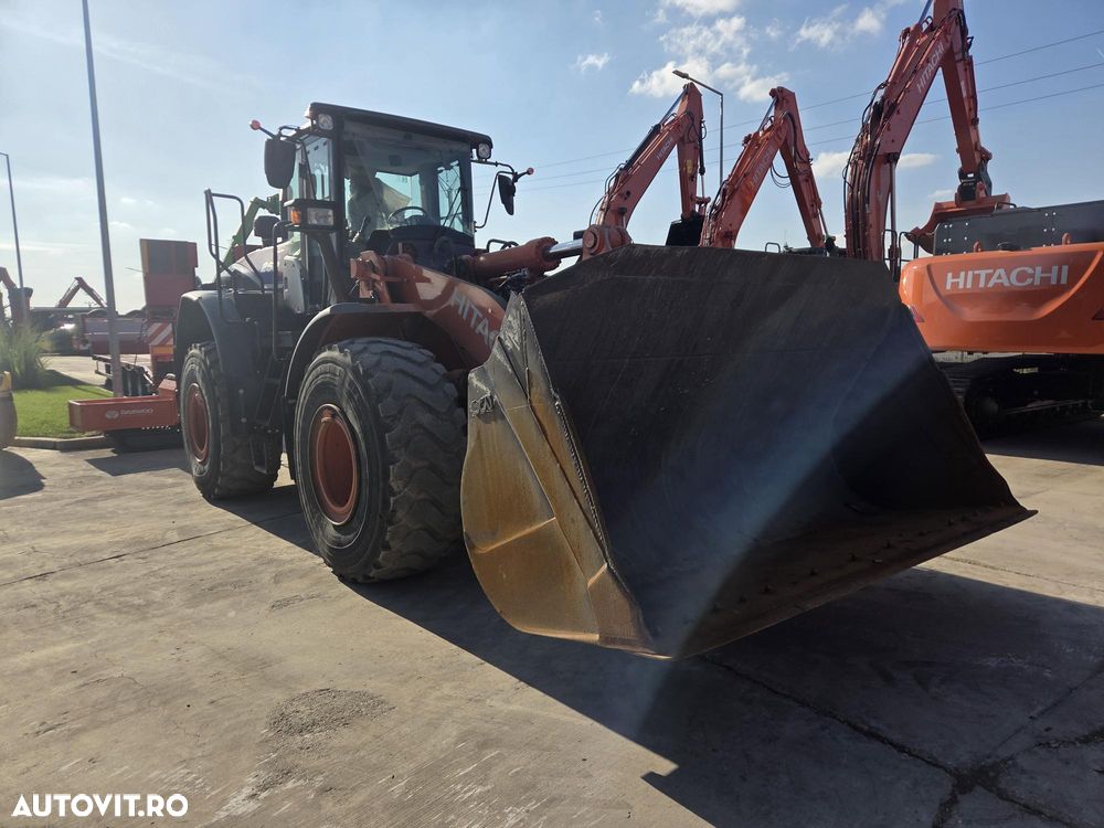 Hitachi ZW250-6, 2021, 7.117h, 23.578km, cupa 4mc, gresare automata, Masa operationala 21,4t, anv MICHELIN 60% ok, camera spate, GPS in romana, posibilitate leasing 4 ani, 200 CP, consum mediu 11,3l/h, revizii facute-PROMOTIE 91.900 EUR+Tva - 5