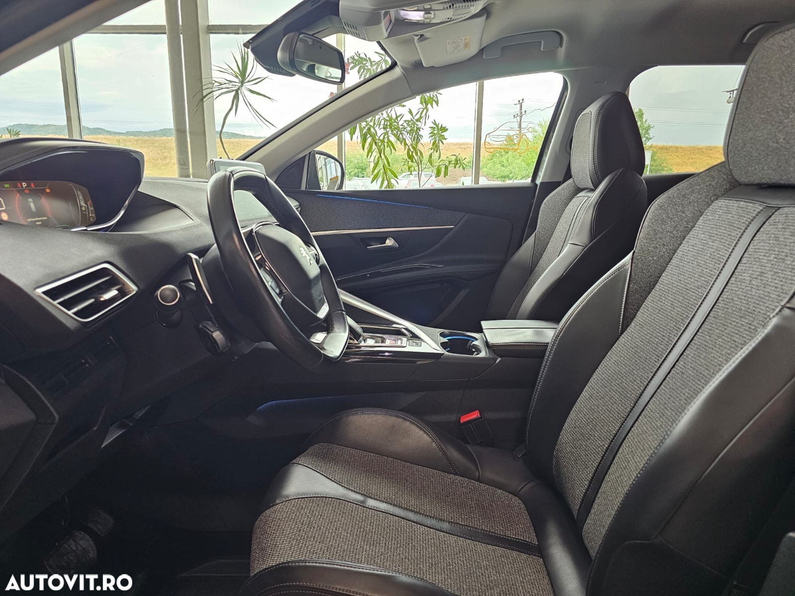 Peugeot 3008 BlueHDi 130 Stop & Start EAT8 Allure - 13