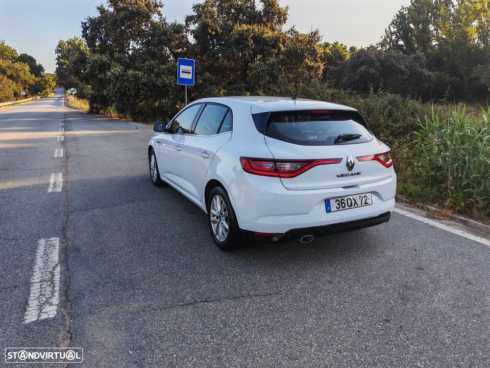 Renault Mégane 1.5 dCi Intens - 9