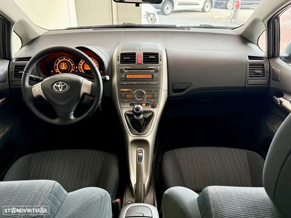 Toyota Auris 1.4 D-4D Sol DPF - 9