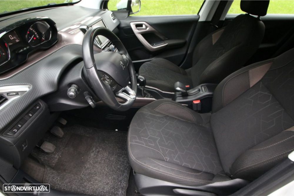 Peugeot 2008 1.4 HDi Allure - 13