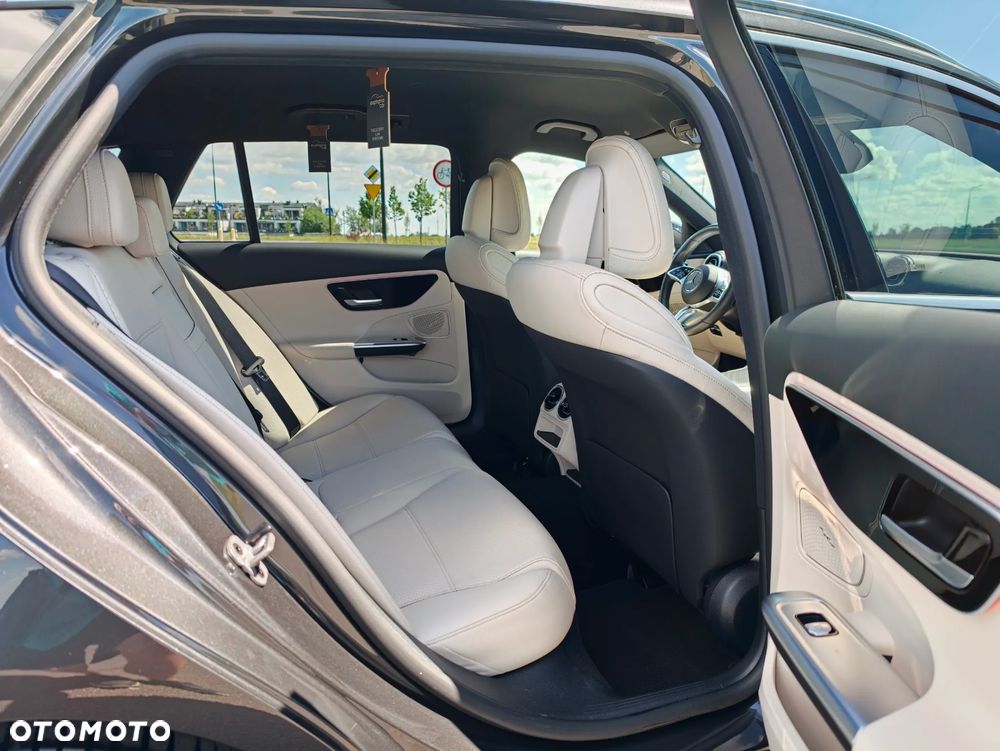 Mercedes-Benz Klasa C 220 d mHEV 4-Matic - 17