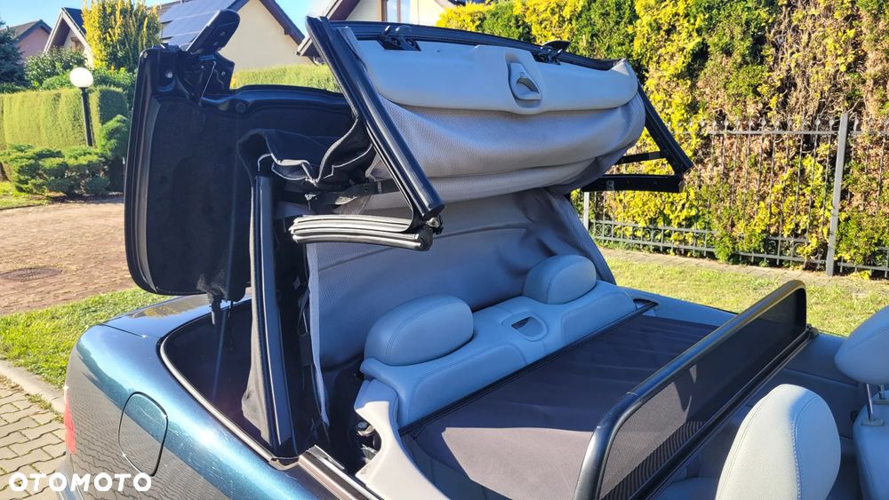 Mercedes-Benz CLK 320 - 17