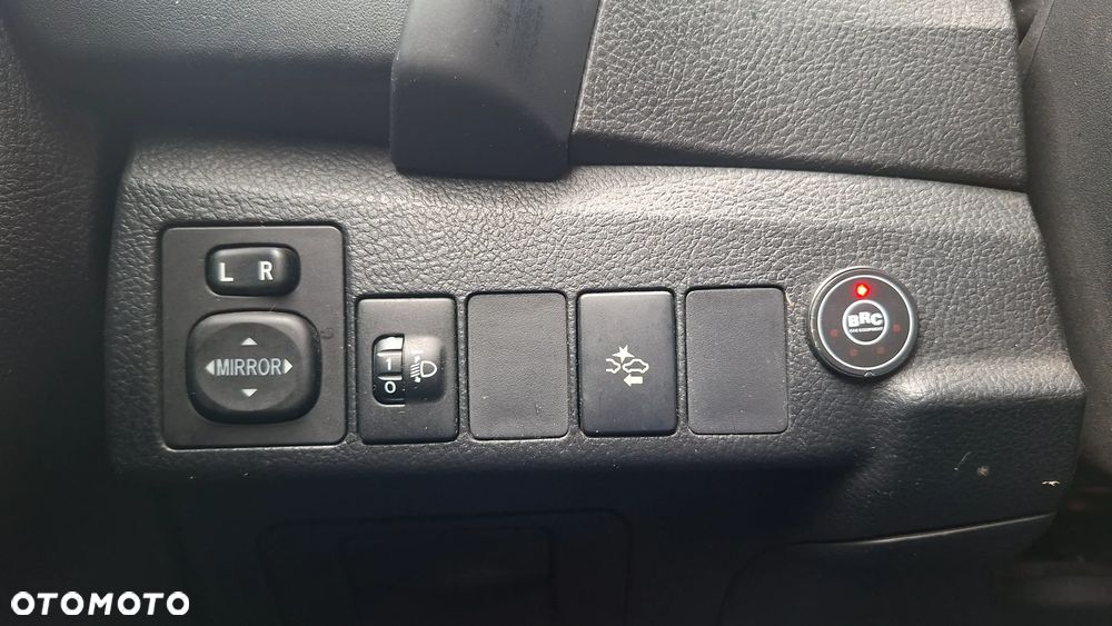 Toyota Auris 1.6 Premium - 9