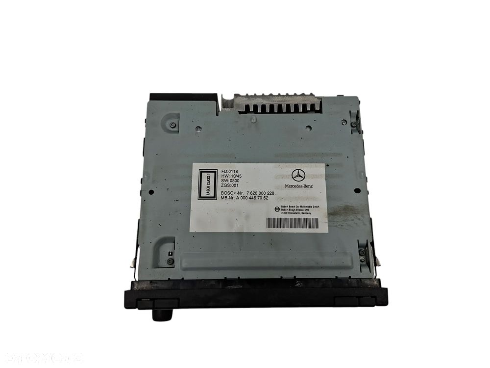 RADIO FABRYCZNE CD MERCEDES ATEGO AXOR A0004467062 - 2