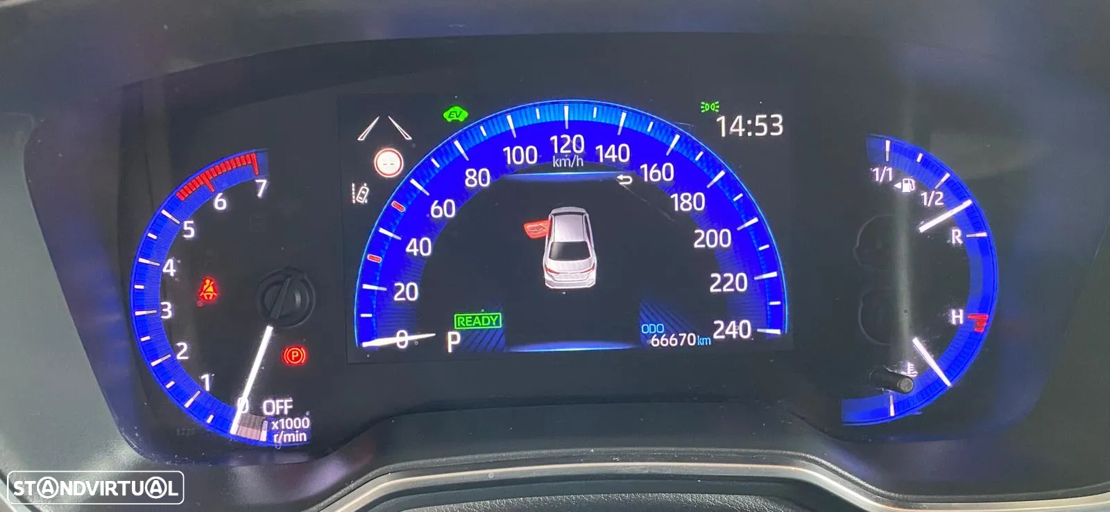 Toyota Corolla SD 1.8 Hybrid Exclusive - 6