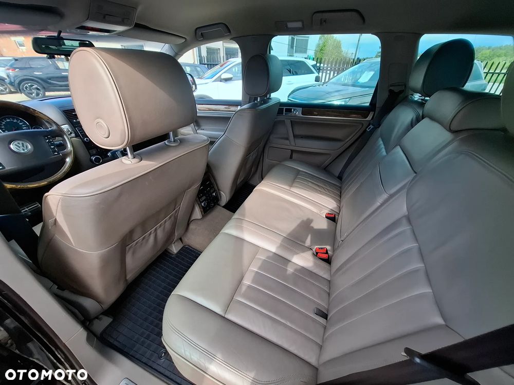 Volkswagen Touareg 5.0 V10 TDI Tiptr - 16