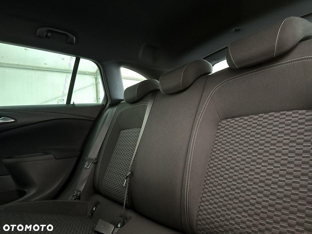 Opel Astra - 19