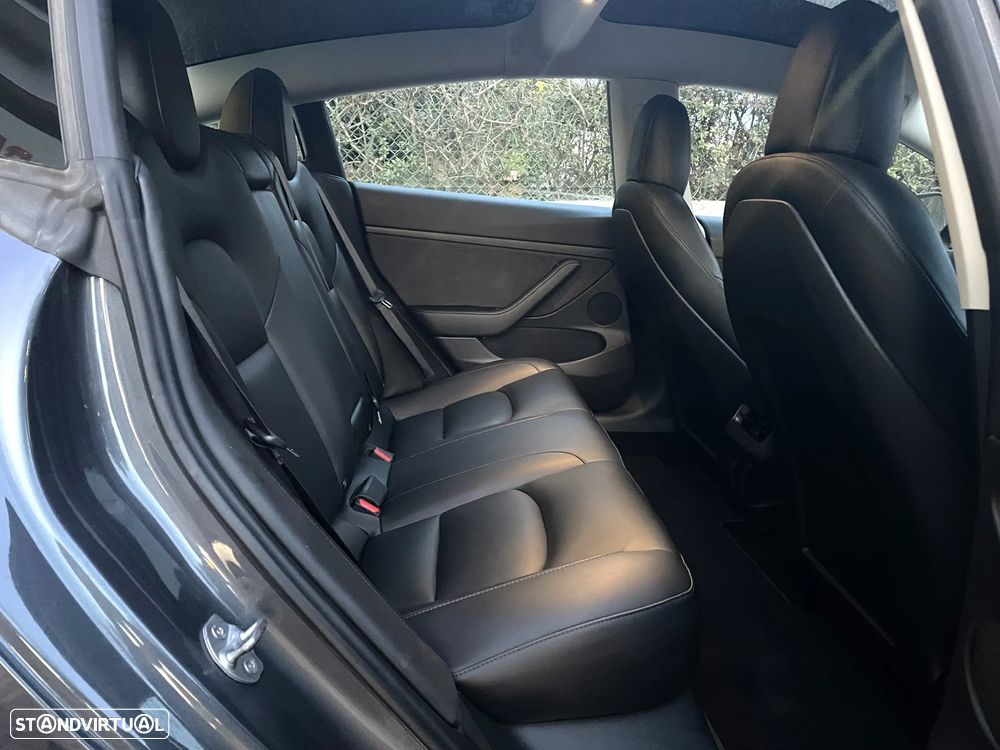 Tesla Model 3 Standard Range Plus RWD - 31