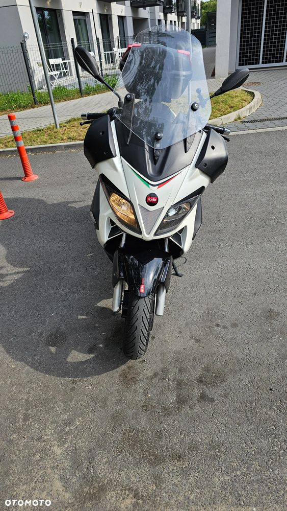Aprilia SR - 5