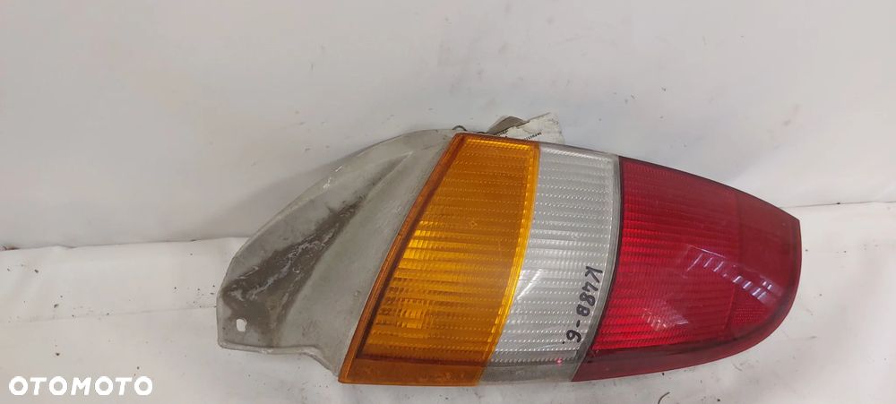 .  TYL TYLNA LAMPA LEWA HYUNDAI ATOS 1 - 2