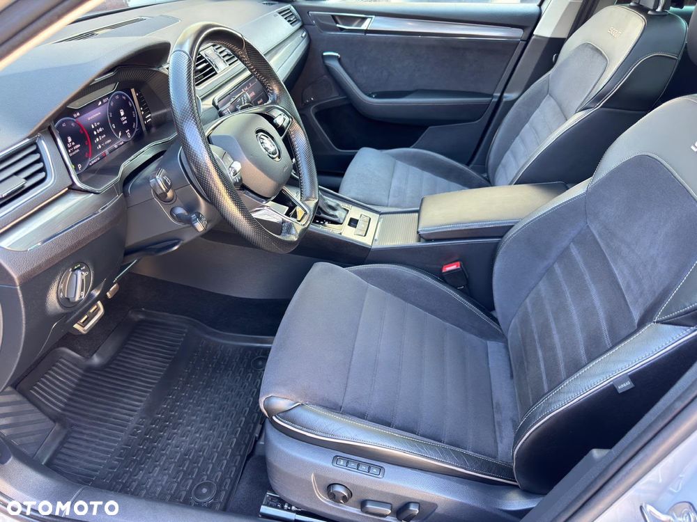 Skoda Superb 2.0 TDI SCR 4x4 Scout DSG - 16
