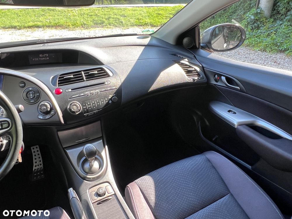 Honda Civic 1.8i-VTEC Comfort - 23