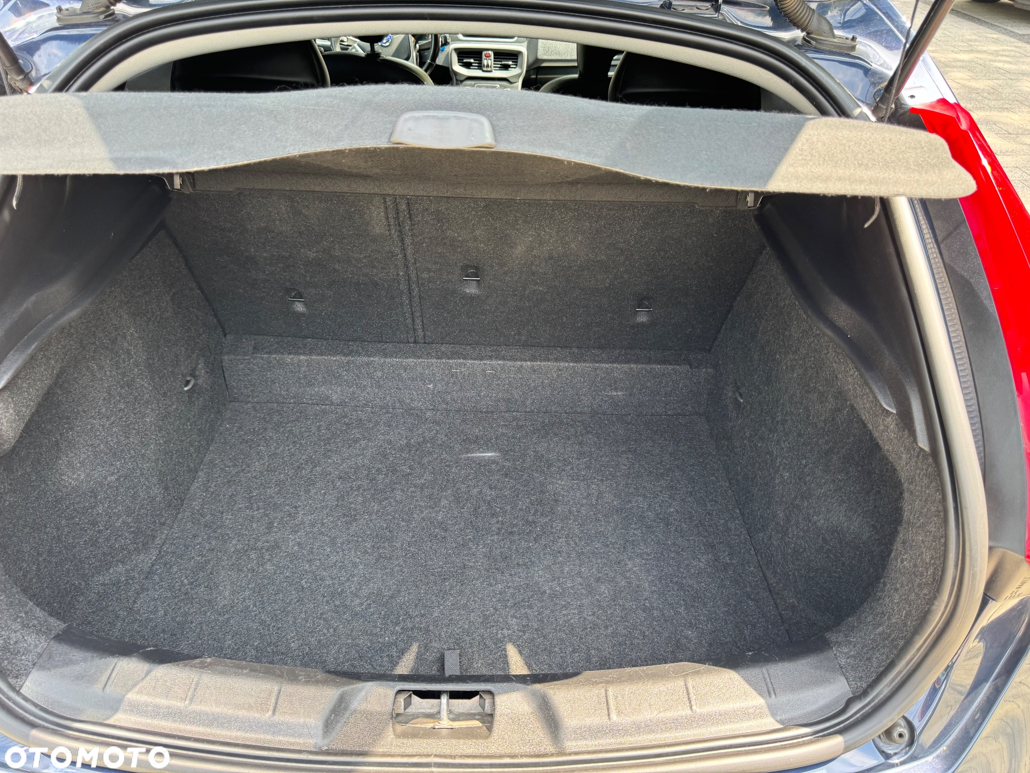 Volvo V40 D2 Momentum - 20