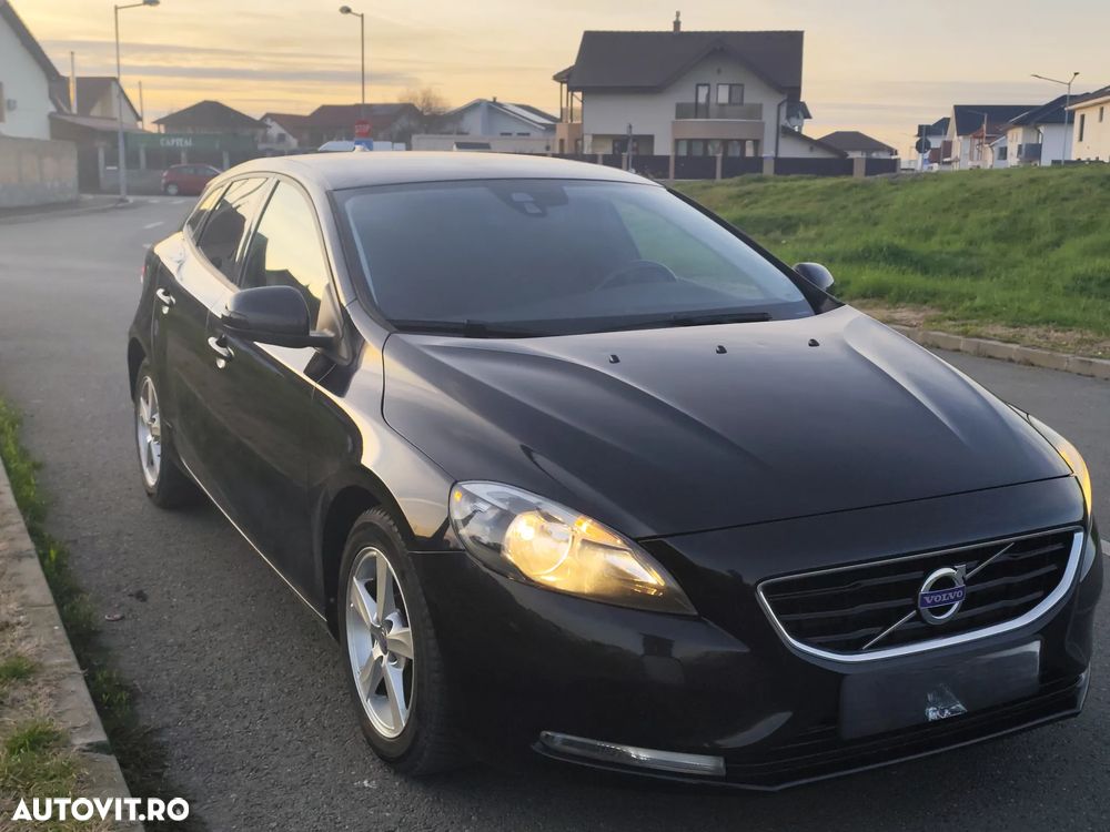 Volvo V40 D2 Momentum - 6