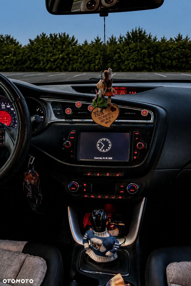 Kia Ceed - 5