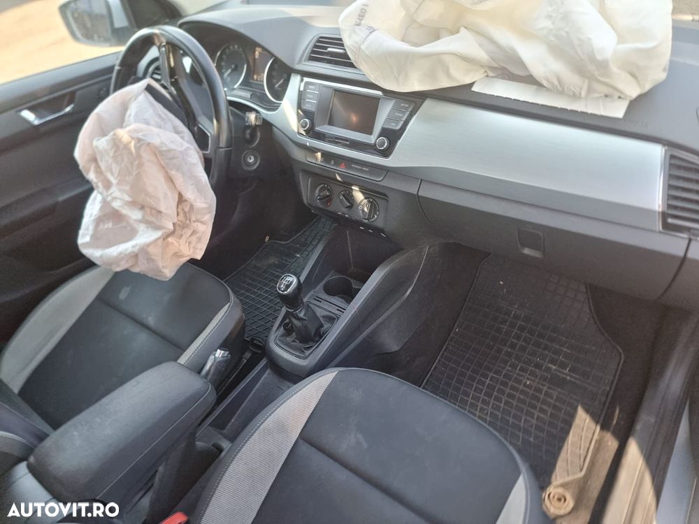 Ornament 6v0819075 Skoda Fabia NJ [2014 - 2018] 1.4 tdi CUSB - 7