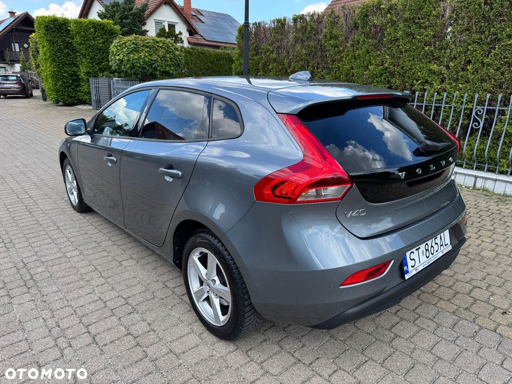 Volvo V40 - 4