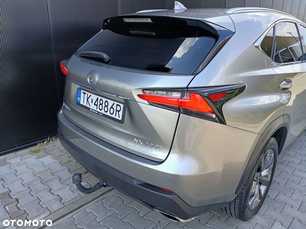 Lexus NX 200t F Sport AWD - 38