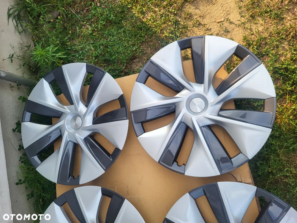 Kołpaki Tesla Model Y 19" KOMPLET - 7