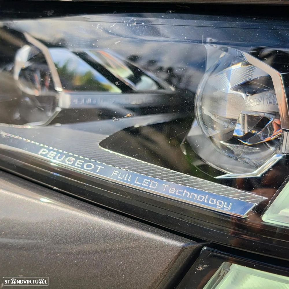 Peugeot 508 1.6 Hybrid Allure Pack e-EAT8 — photo 3