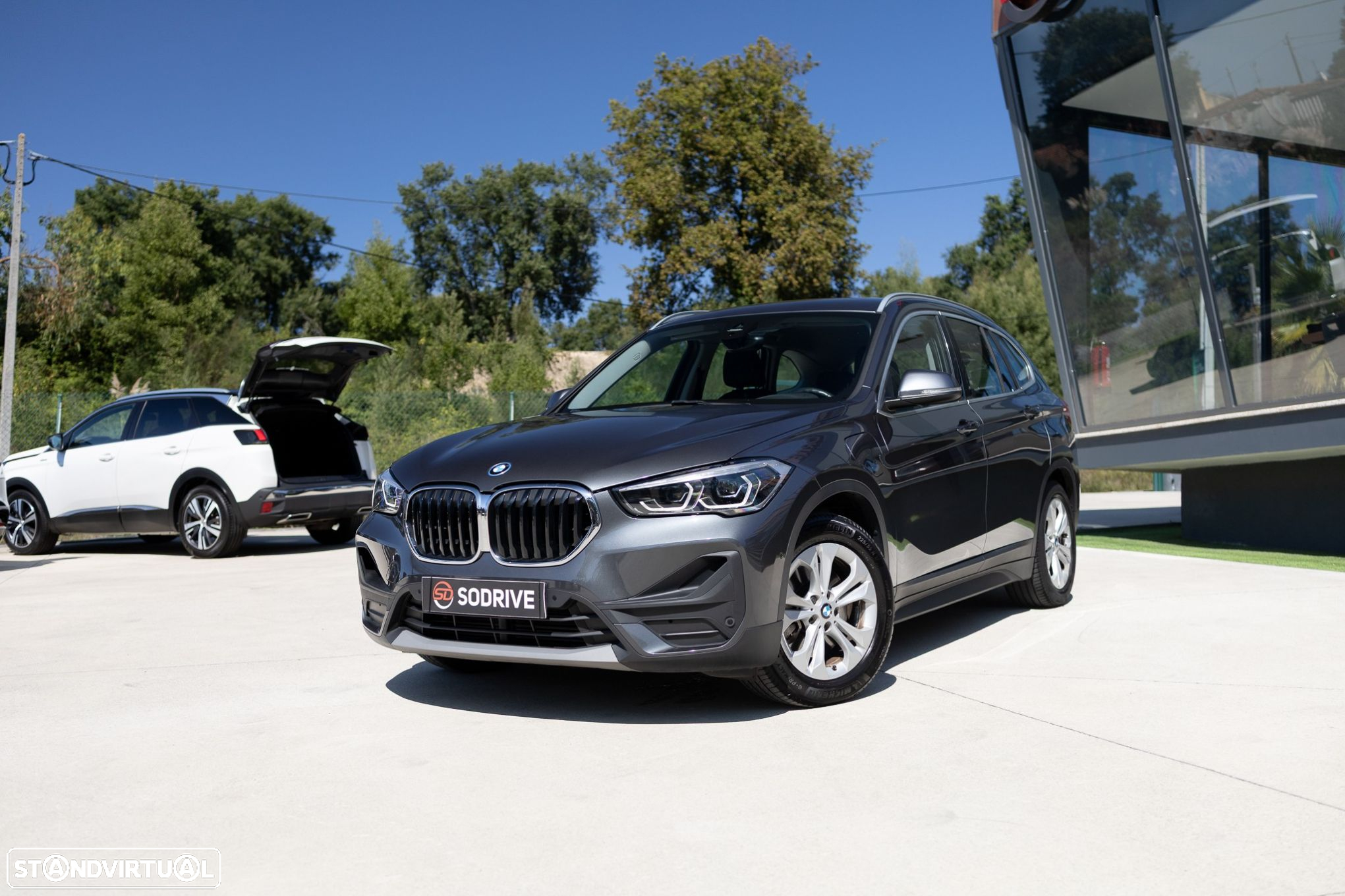 BMW X1 25 e xDrive Line Sport - 3