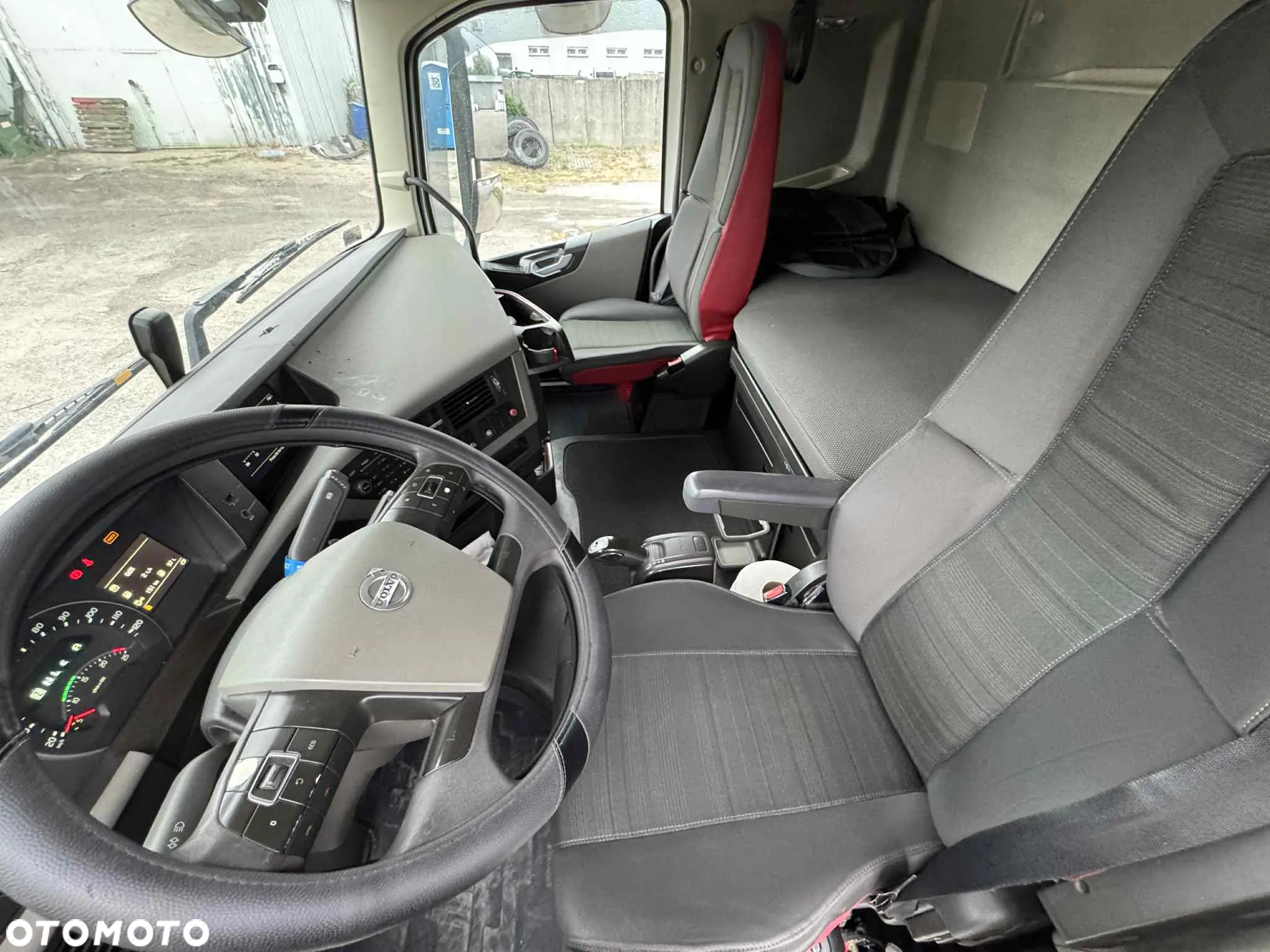 Volvo FH420 - 16