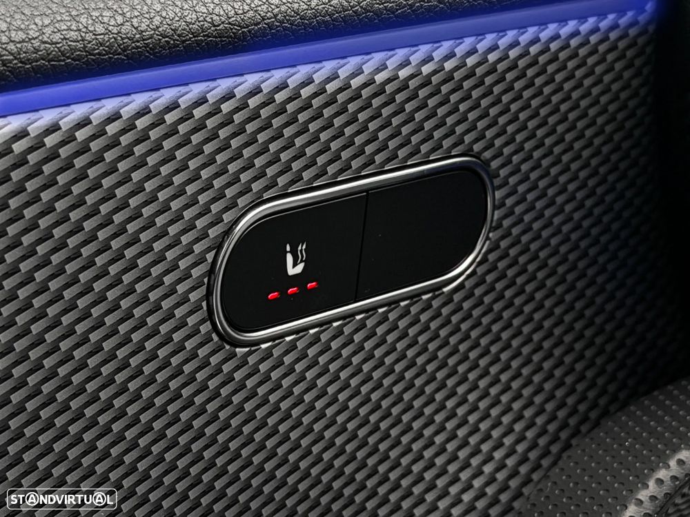 Mercedes-Benz A 250 e 8G-DCT Progressive - 12