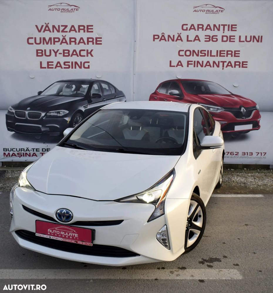 Toyota Prius (Hybrid) Sol Plus - 2