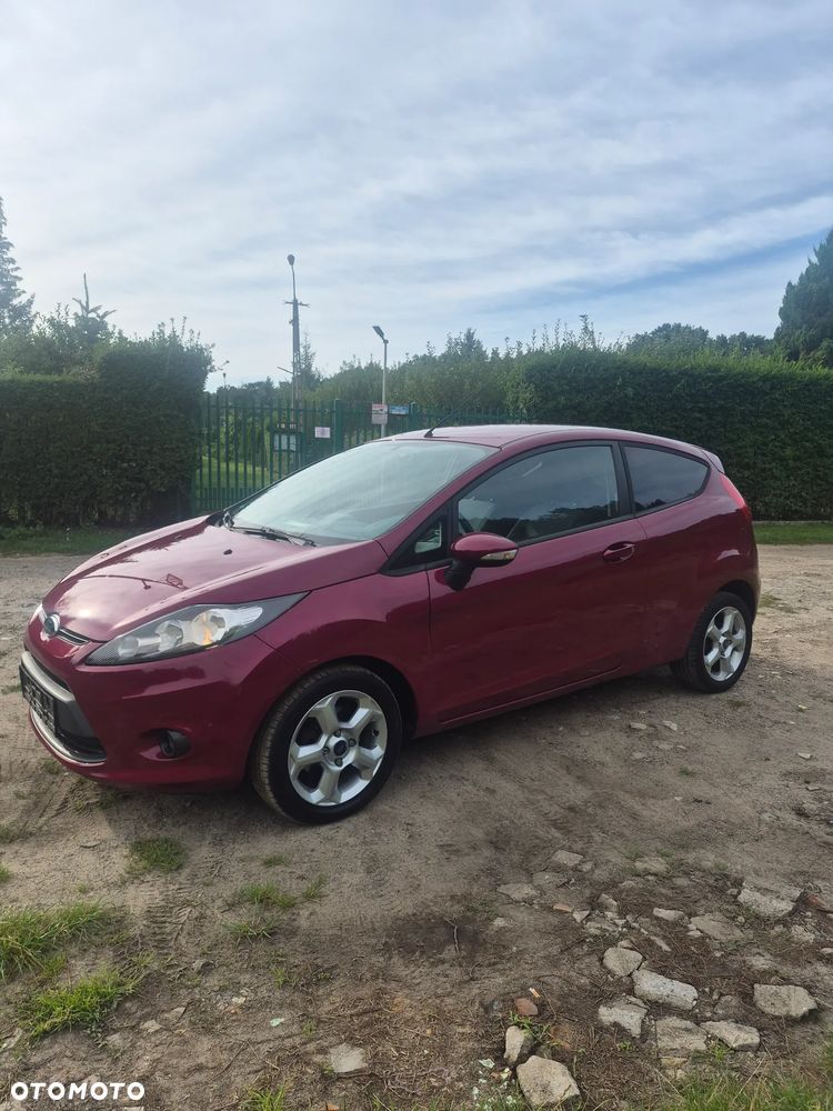 Ford Fiesta 1.25 Ambiente - 13