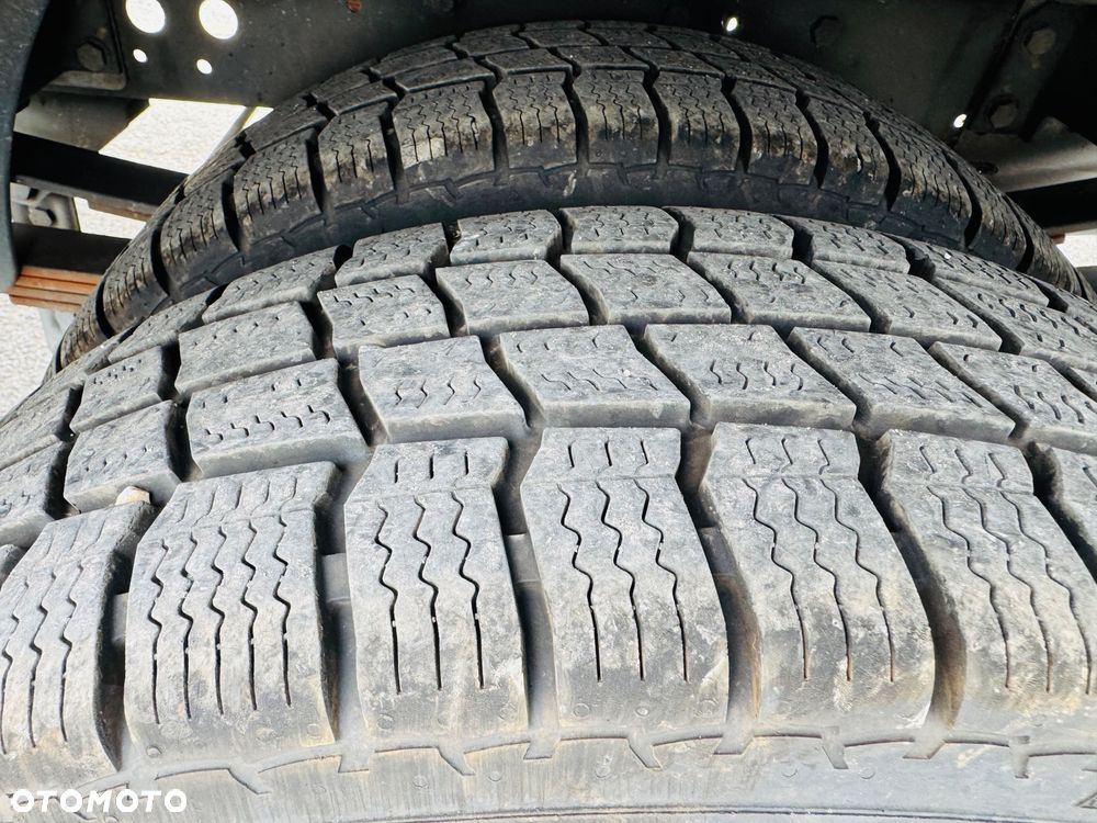 Iveco DAILY - 17