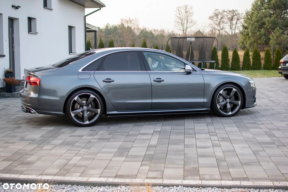 Audi S8 4.0 TFSI Quattro - 13