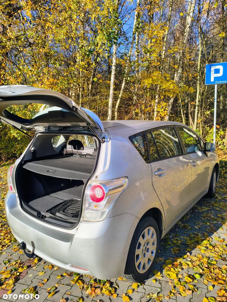 Toyota Verso 1.8 Sol 7os - 5