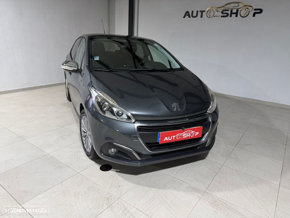 Peugeot 208 1.2 PureTech Allure - 4