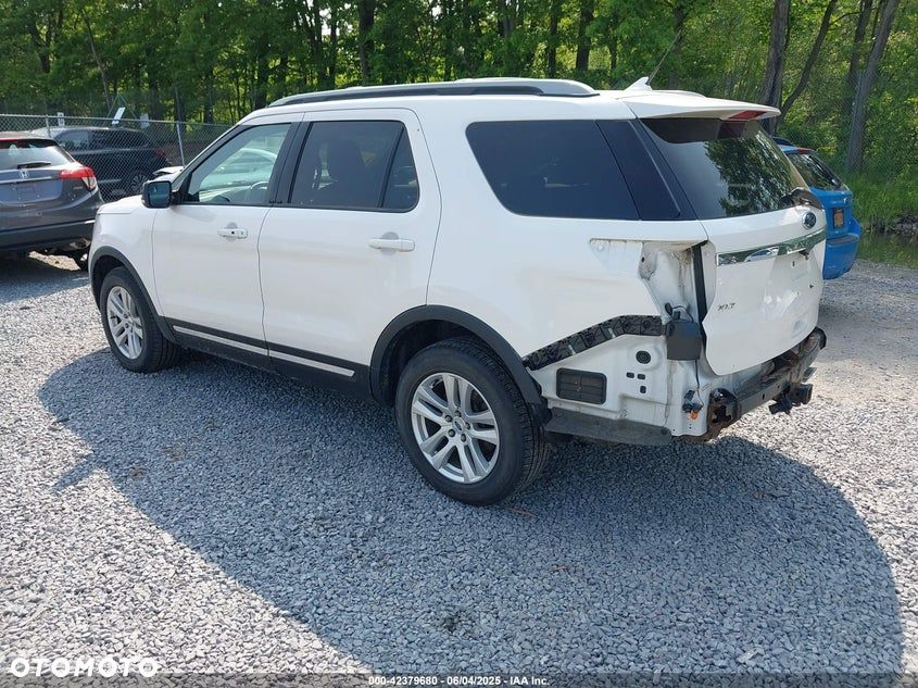 Ford Explorer EcoBoost Plug-in Hybrid ST-LINE - 30