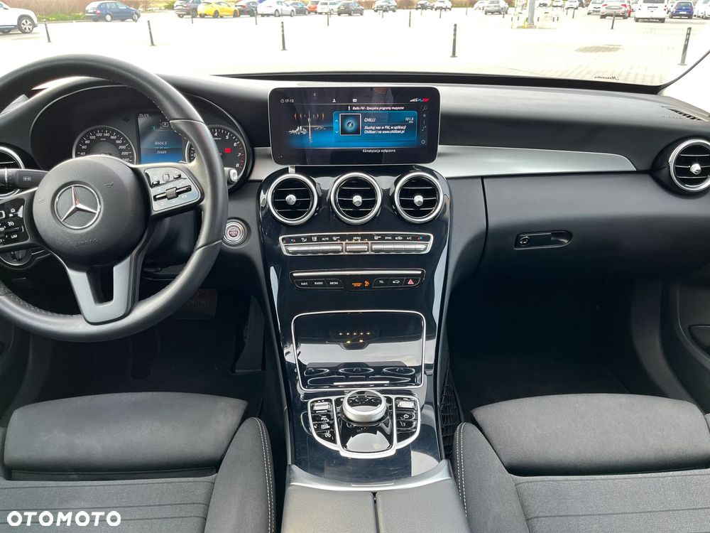 Mercedes-Benz Klasa C 160 9G-TRONIC - 22