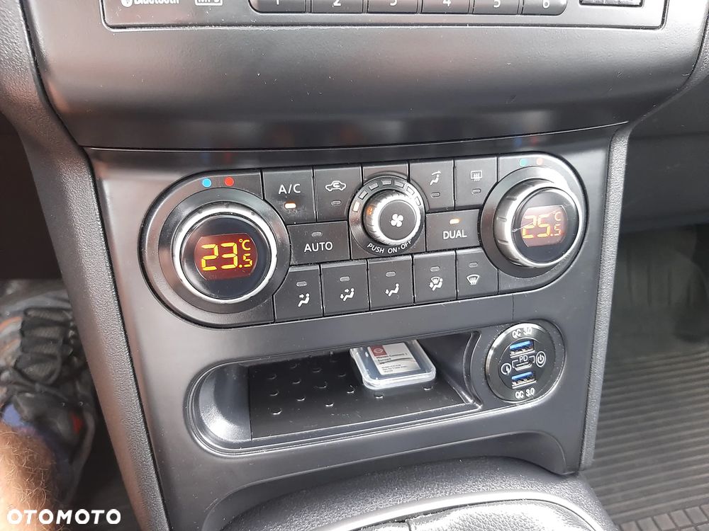 Nissan Qashqai 1.6 visia - 13