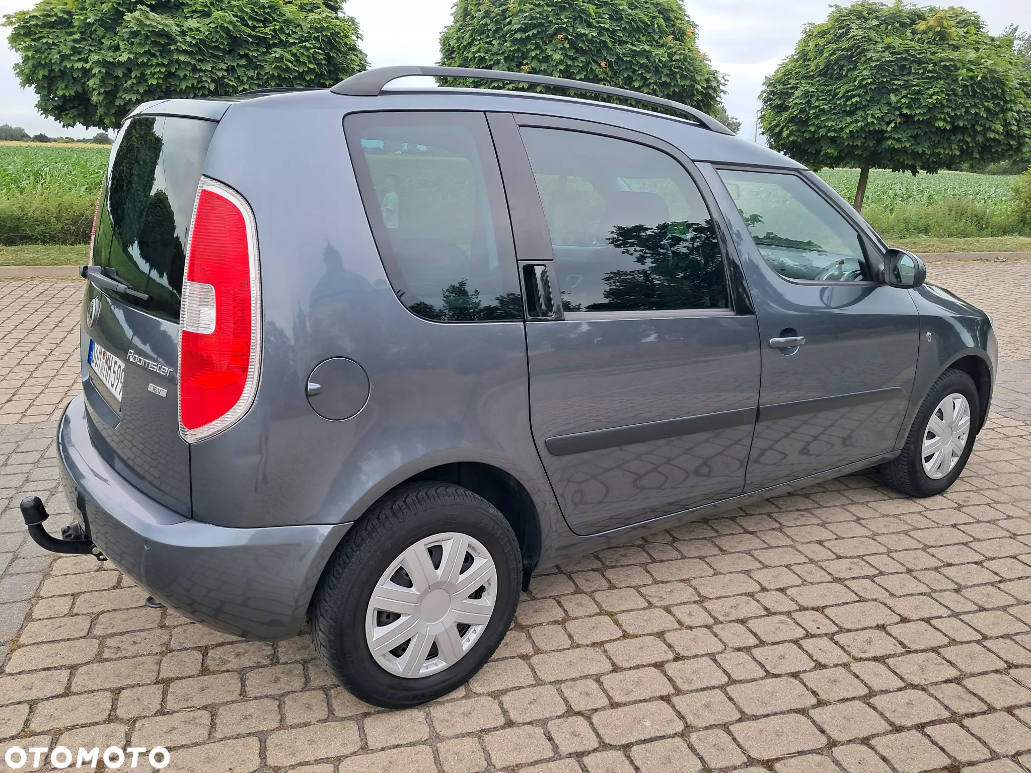 Skoda Roomster 1.4 16V Elegance - 8
