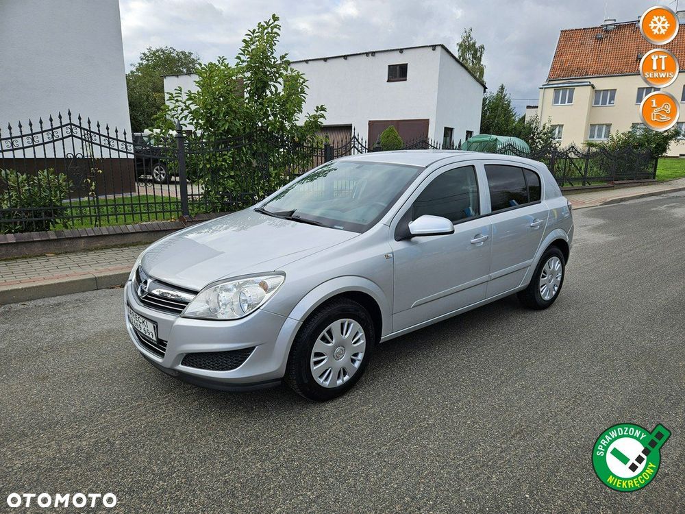 Opel Astra - 1