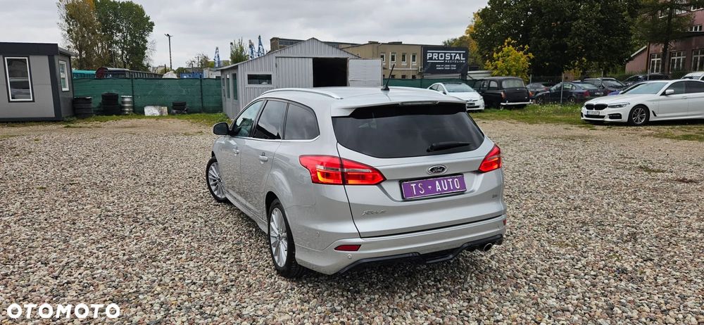 Ford Focus - 8
