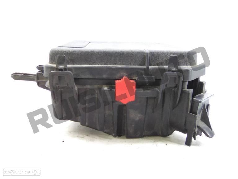 Caixa Fusiveis 284b10002r Renault Megane Iii [2008_2016] 1.5 Dc - 2