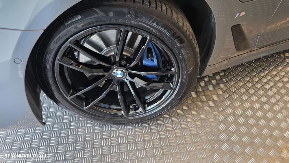 BMW 530 e iPerformance Pack M - 30