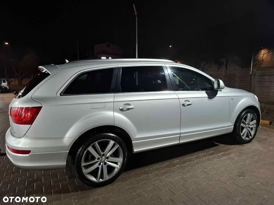 Audi Q7 - 2