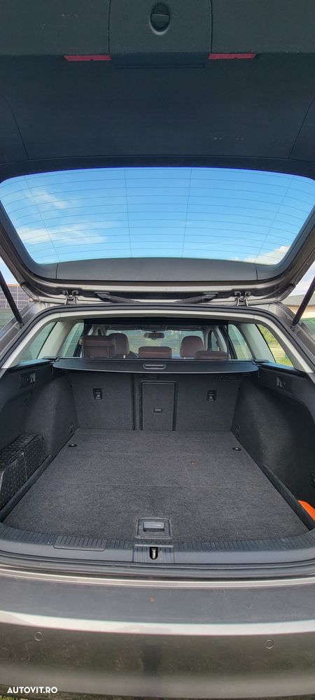 Volkswagen Golf 2.0 TDI 4Motion (BlueMotion Technology) Highline - 23