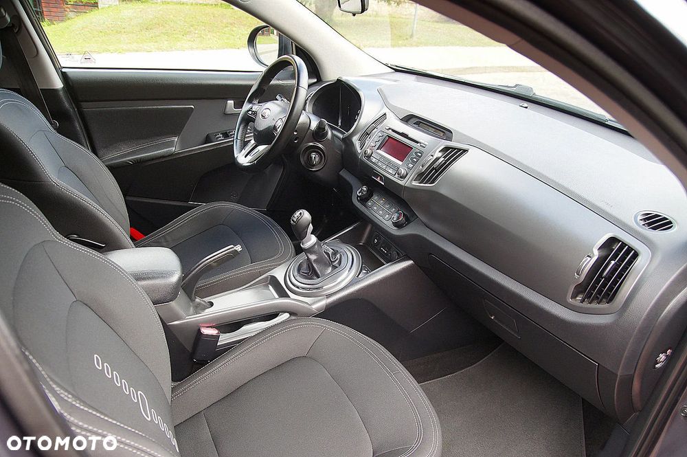 Kia Sportage 1.6 GDI 2WD ISG Attract - 19
