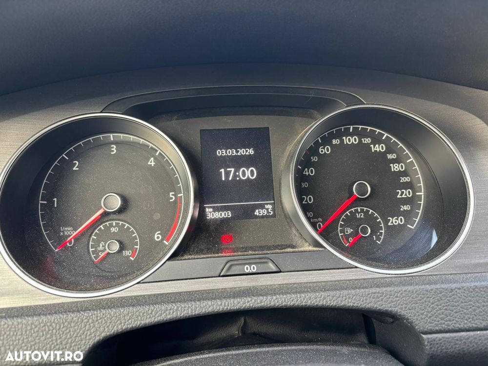 Volkswagen Golf - 14